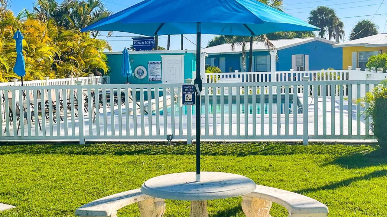 Poolside King Cottage With Kitchen - 10 Minutes To Beach! Fort Myers Buitenkant foto